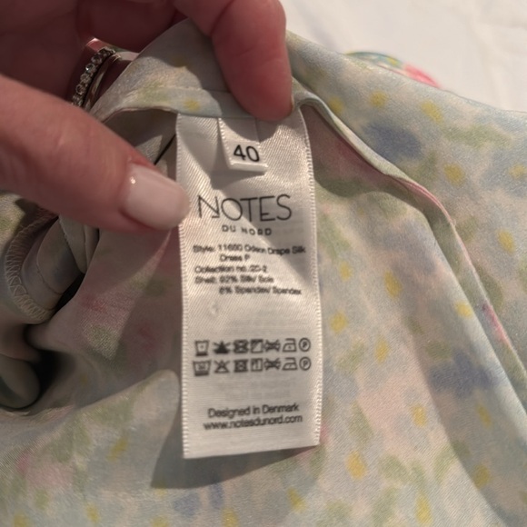 Notes du Nord 🔥Sale🔥silk blend maxi dress. Designed in Denmark 🇩🇰 - Picture 7 of 16